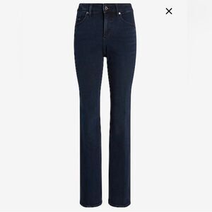 Express curvy mid rise dark wash bootcut jeans size 6R new with tags